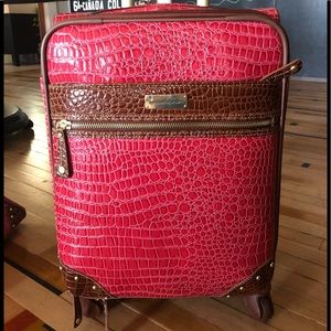 Samantha Brown suitcase